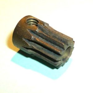 Meccano twelve tooth brass pinion, 14 mm long