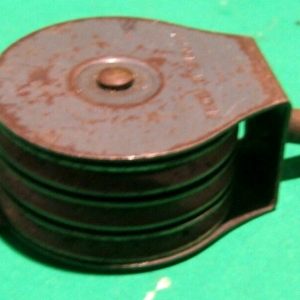 Meccano triple sheave grey Pulley Block, part 153