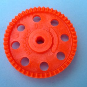 Meccano contrate tri-axle part 28P3P, orange