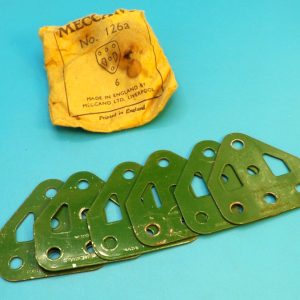 Meccano paper trade packet of six Flat Trunnions, part 126a.