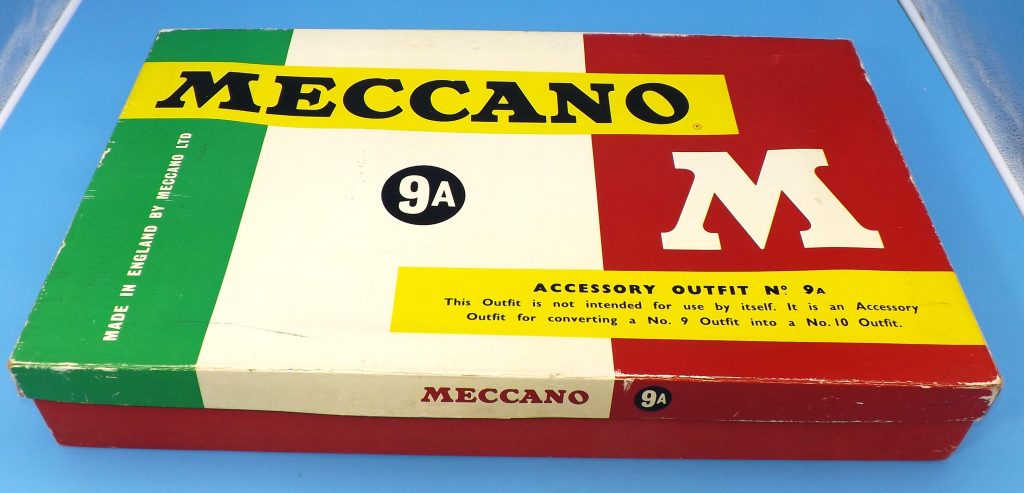 Meccano light red/green Outfit 9a from 1964