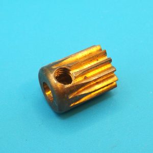 A Meccano compatible 13 tooth brass pinion.